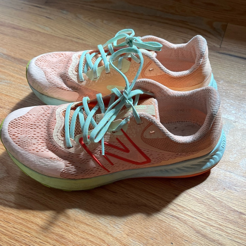 New Balance Women's Dynasoft Nitrel V5 Trail Running Shoe Sneaker